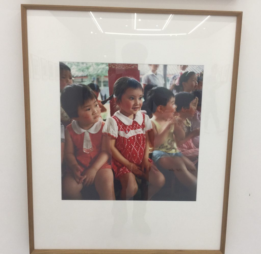 中国の子供達-秋山亮二撮影展-会場:方所-青草堂-錦江区-成都市