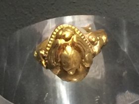 金鴛鴦戒指-物色-明代女子の生活芸術展-四川博物院-成都市
