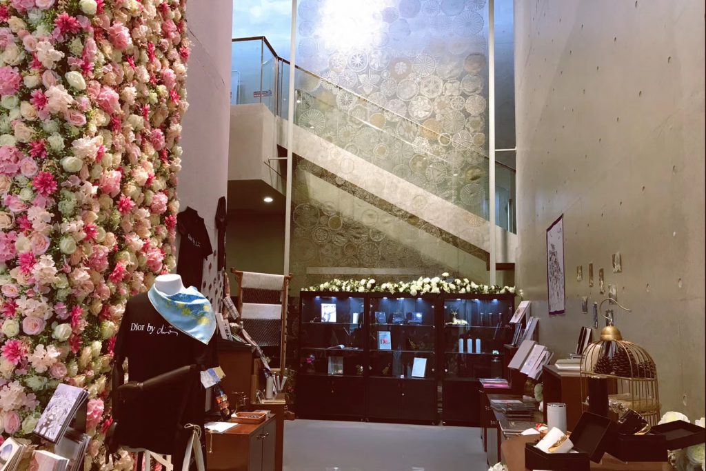 特別展【ディオールによるディオール Dior by Dior】-中国絲綢博物館-撮影：淘芸-楊溢