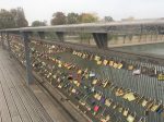 ポンデザール＝芸術橋（愛の南京錠の橋）-Pont des Arts-2018年10月-パリ-フランス