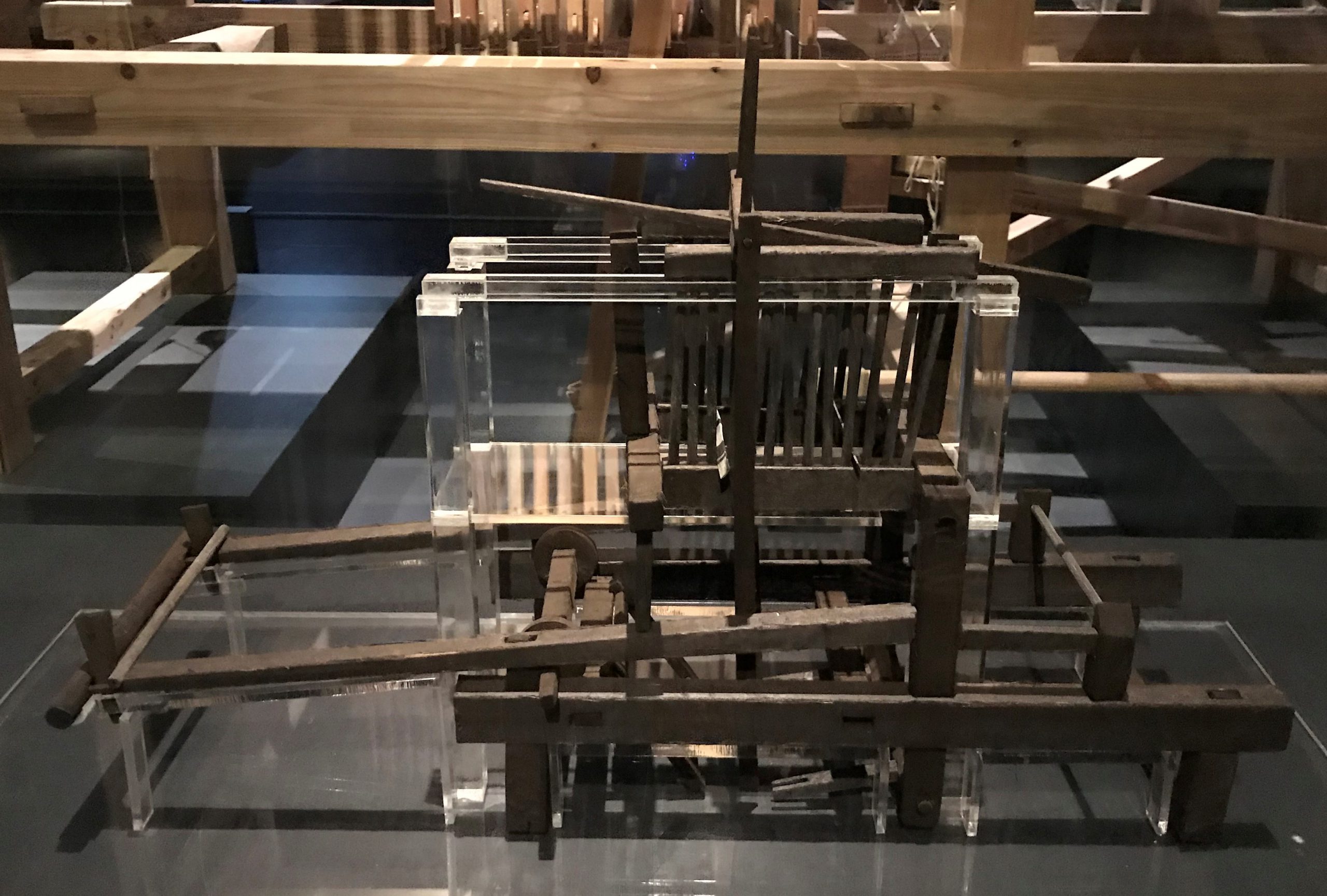 連桿型一勾多総提花木織機1(複製品)-两漢魏晋南北朝-常設展F２-成都博物館