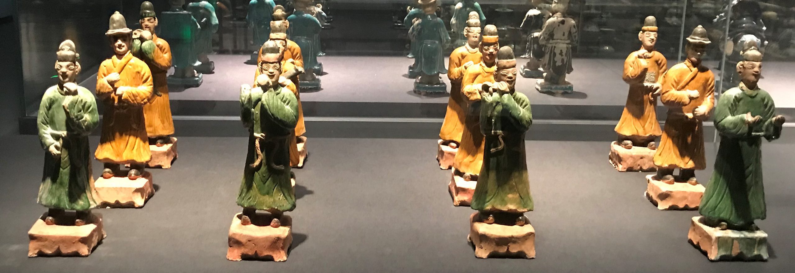 彩釉陶侍從俑2-明清時代-常設展F３-成都博物館