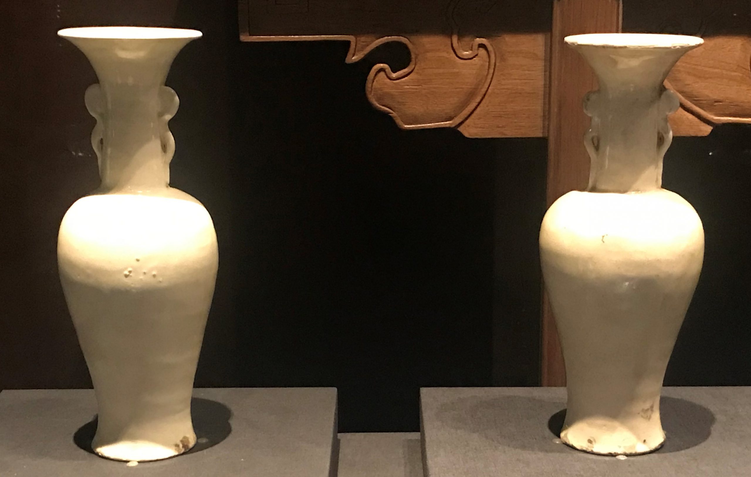 白釉磁瓶-明清時代-常設展F３-成都博物館