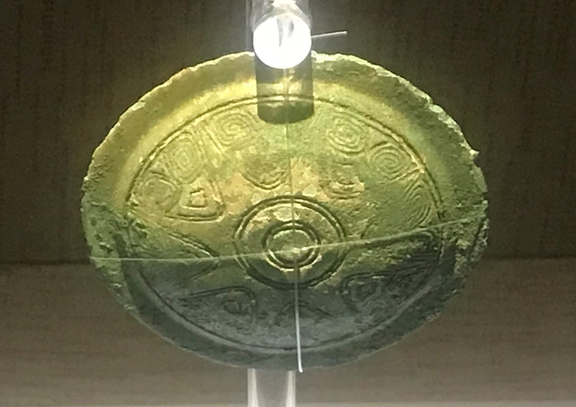 青銅円形掛け飾り-青銅器館-三星堆博物館-広漢市-徳陽市-四川省