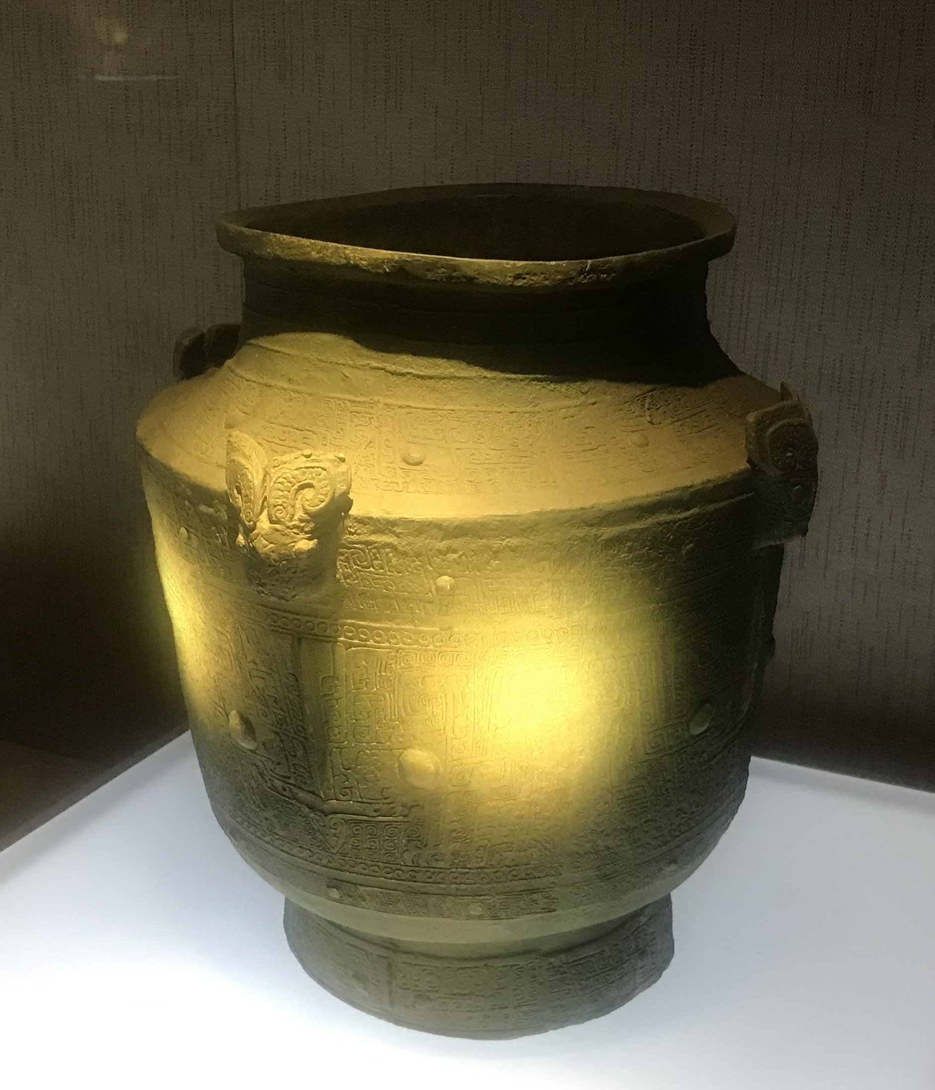 青銅罍(複製品)-青銅器館-三星堆博物館-広漢市-徳陽市-四川省