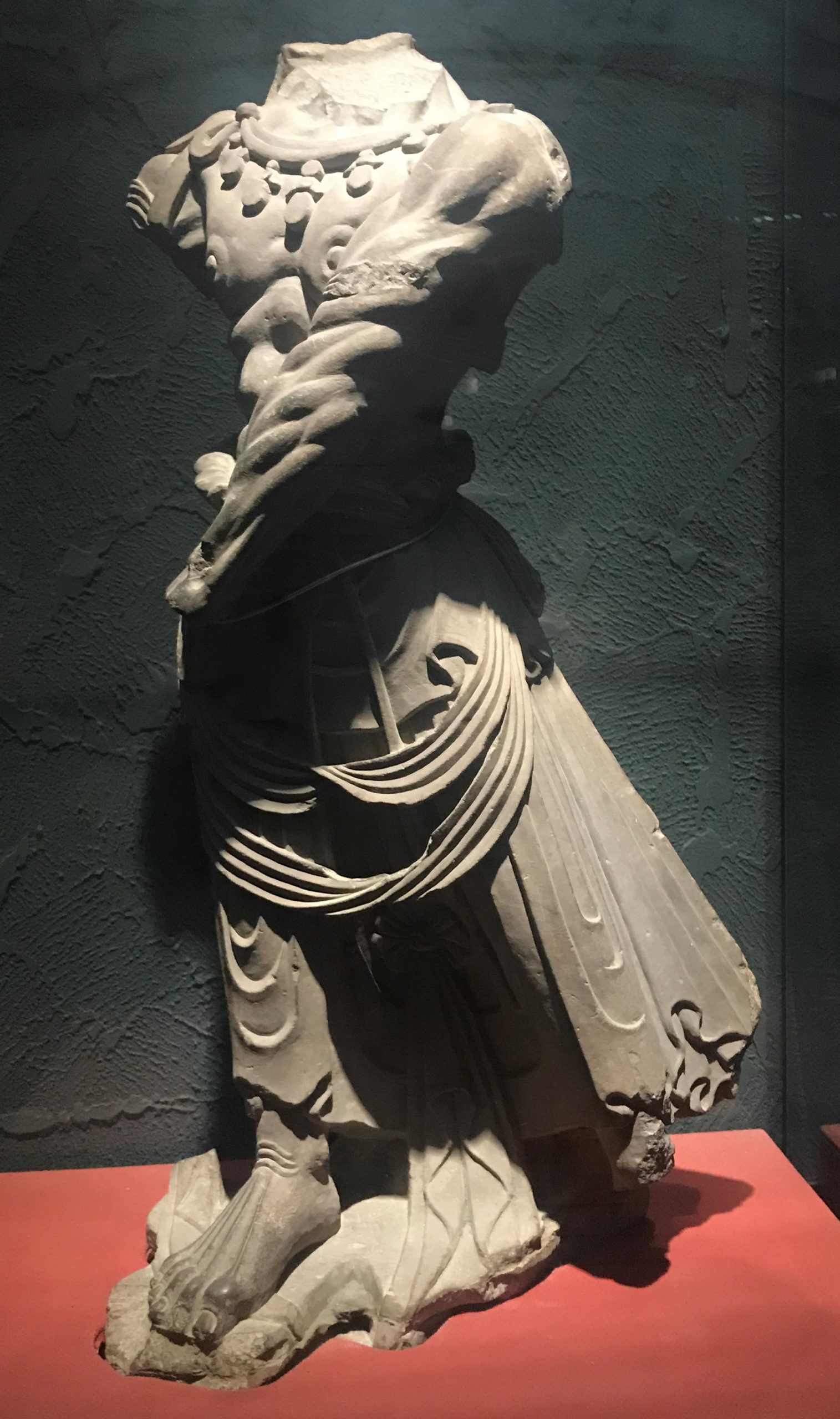 金剛力士像-唐代-四川万仏寺石刻館-四川博物院-成都