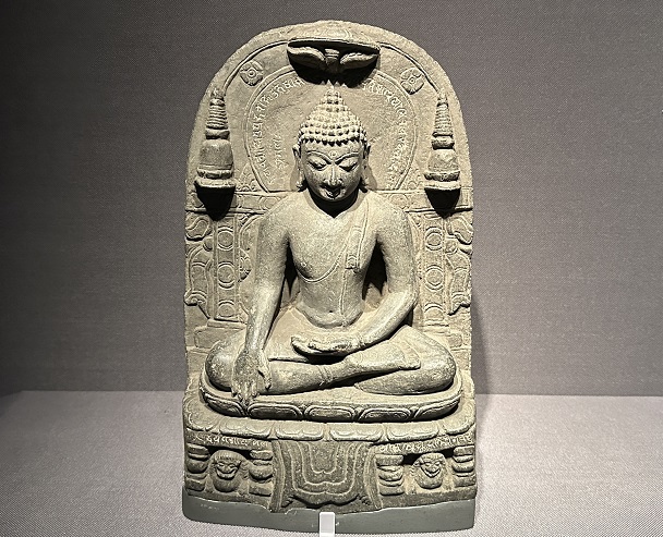 【釈迦如来坐像】インド・ボードガヤー|パーラ朝・11〜12世紀|石造－常設展－東京国立博物館－東洋館