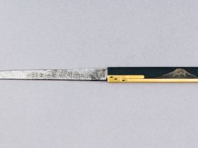 【富嶽雲烟図小柄 　Knife Handle (Kozuka) with Blade】江戸時代