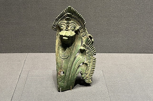【ナーガ形飾り金具】カンボジア、バコーン-アンコール時代12世紀-青銅－常設展－東京国立博物館－東洋館