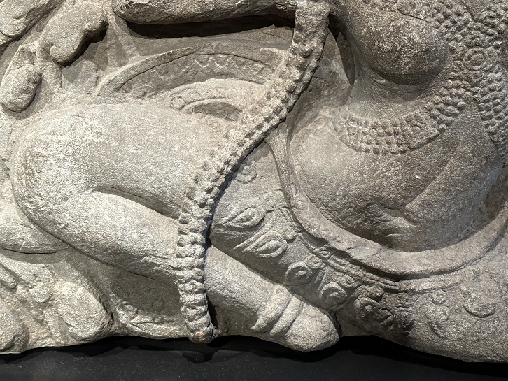 【浮彫アプサラス像】カンボジア、バイヨン－アンコール時代－常設展－東京国立博物館－東洋館