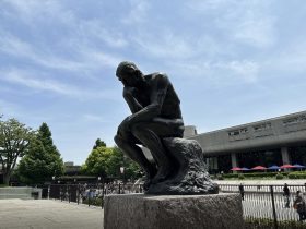 「考える人」（オーギュスト・ロダン）(国立西洋美術館・東京)