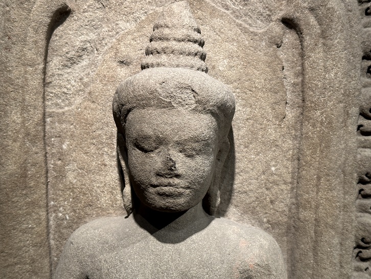 【仏陀坐像】カンボジア、アンコール・ワット－アンコール時代－常設展－東京国立博物館－東洋館