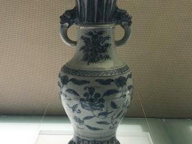青花纏枝紋獸耳瓶-明代中晚期-陶瓷館-陶磁館-四川博物院-成都