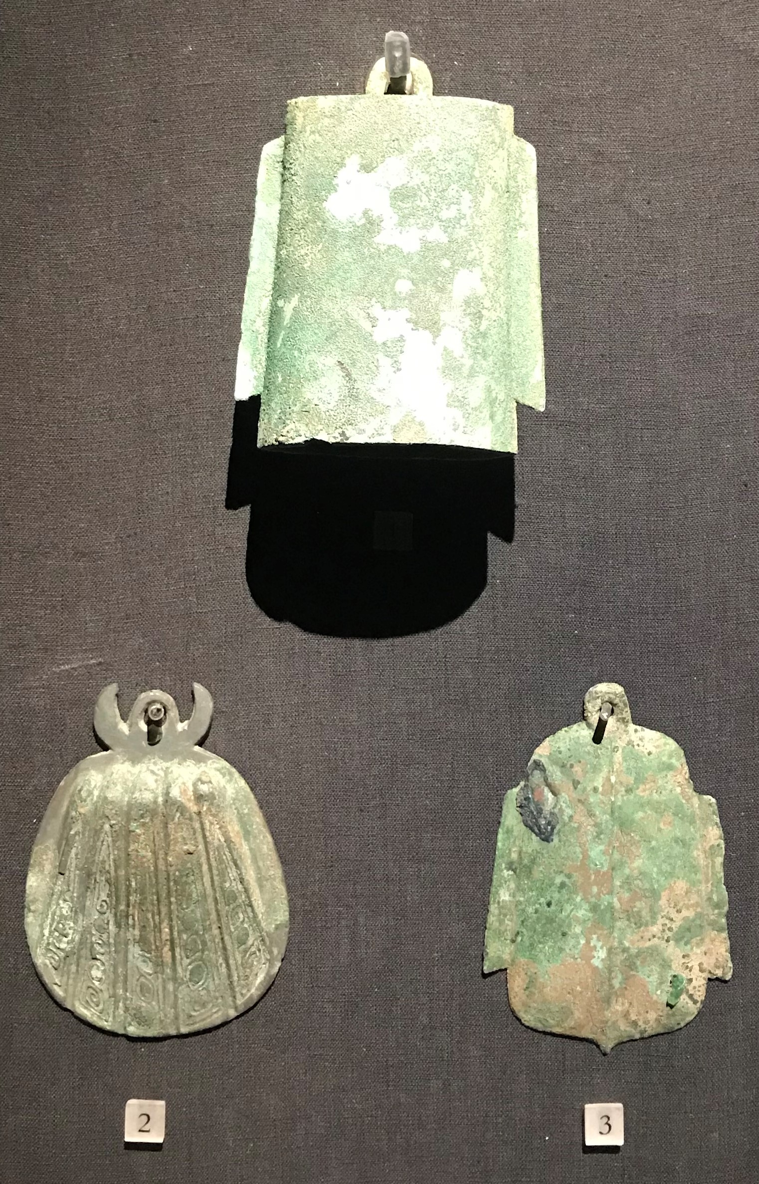 銅鈴-銅龜背式掛飾-先秦時代-常設展F２-成都博物館