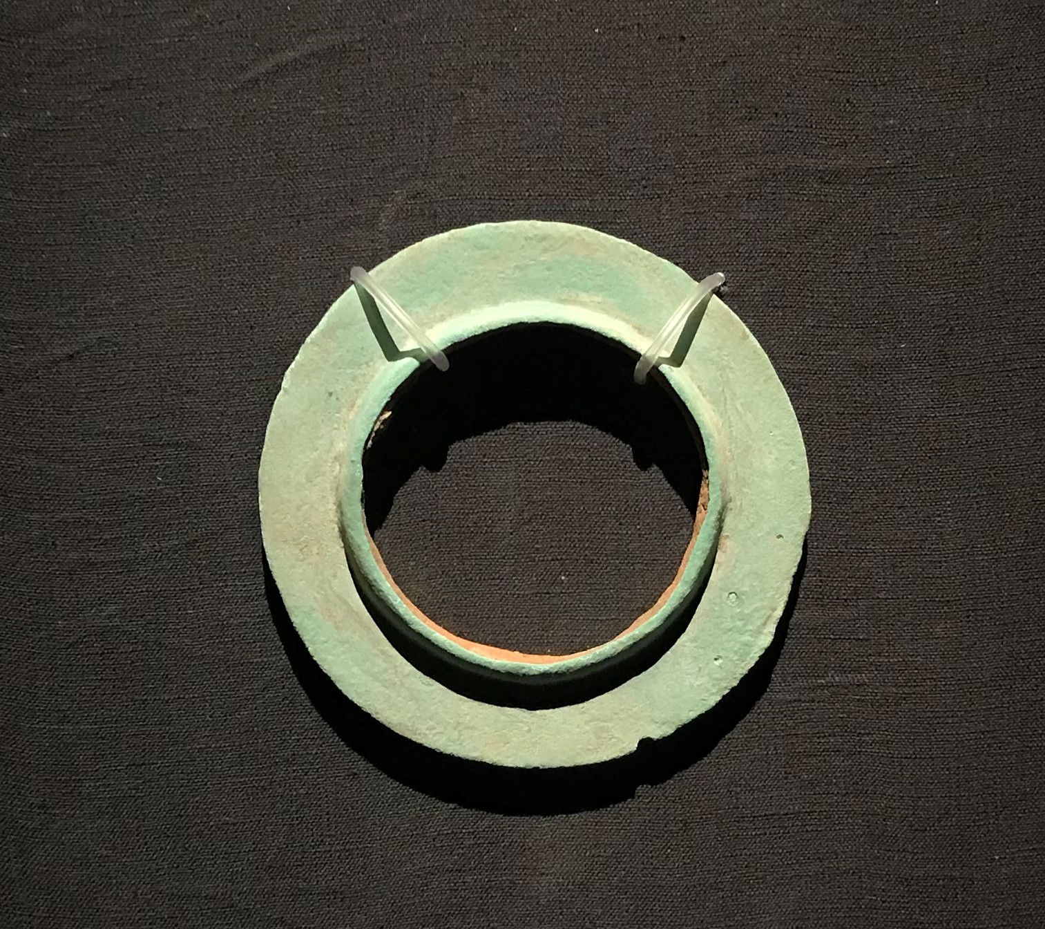 銅有領璧形器-先秦時代-常設展F２-成都博物館