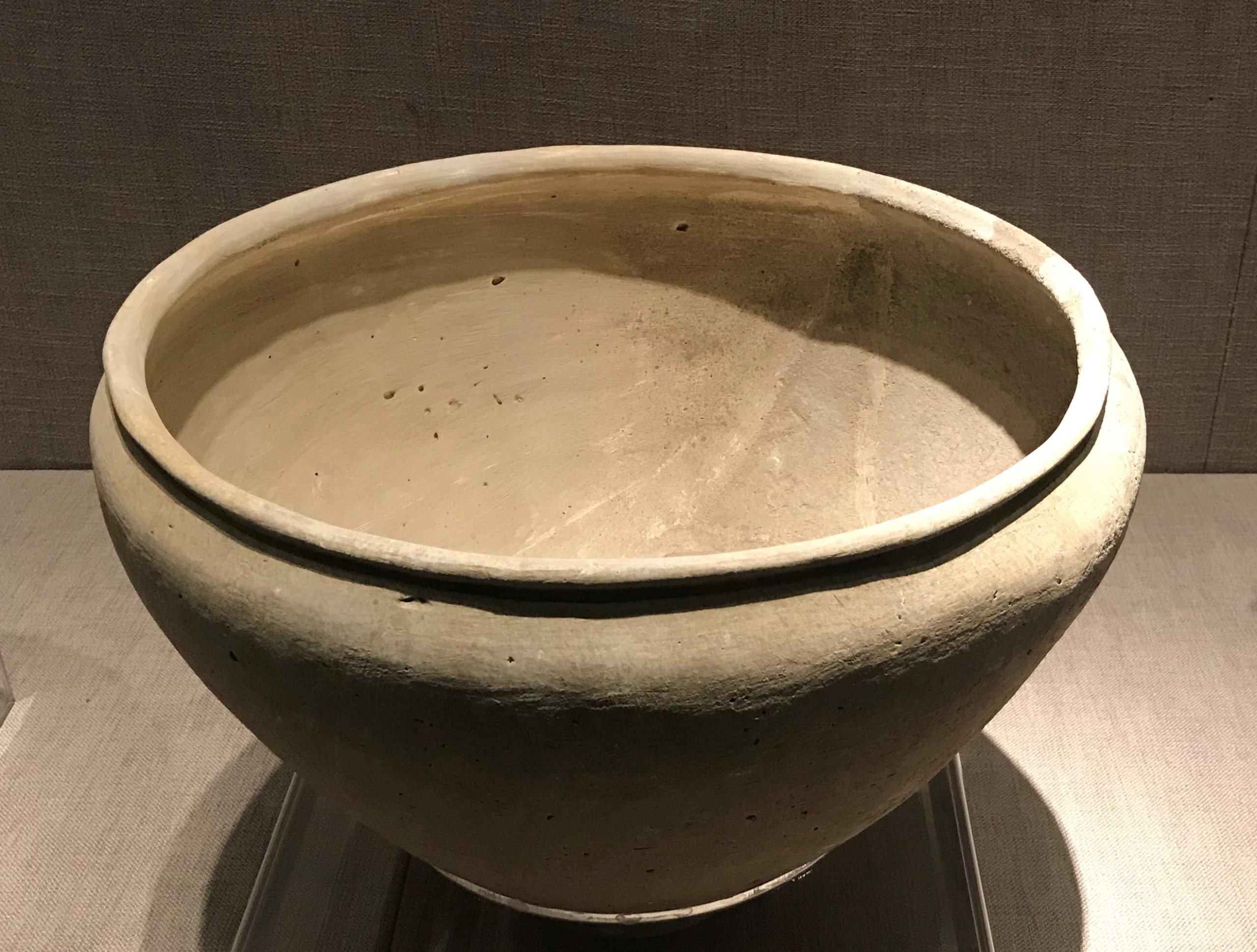 陶圏足罐-先秦時代-常設展F２-成都博物館