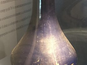 藍釉蒜頭磁瓶-明清時代-常設展F３-成都博物館