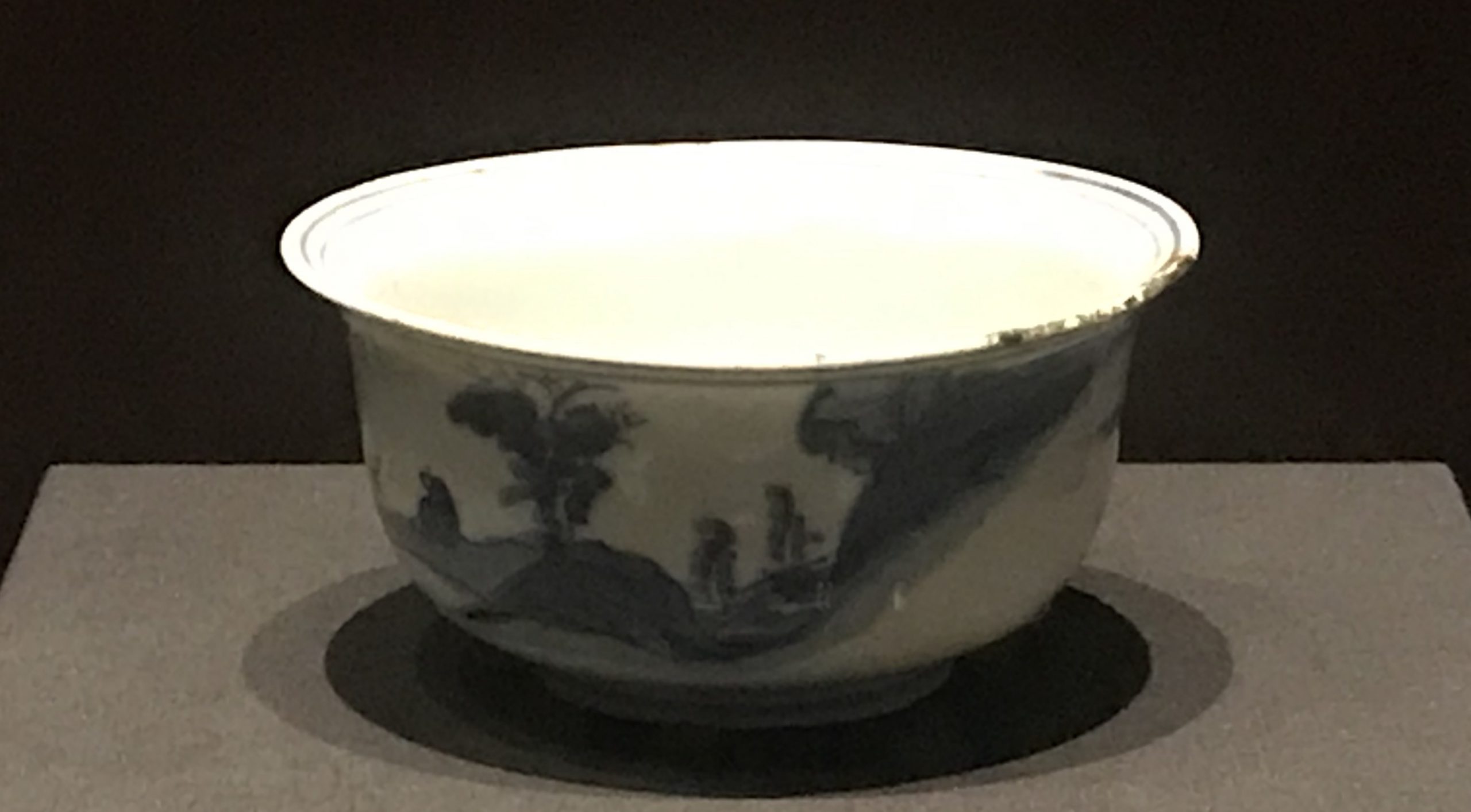 青花山水図磁碗-明清時代-常設展F３-成都博物館