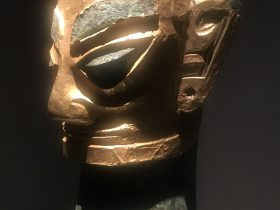 金マスク青銅人頭像-青銅器館-三星堆博物館-広漢市-徳陽市-四川省