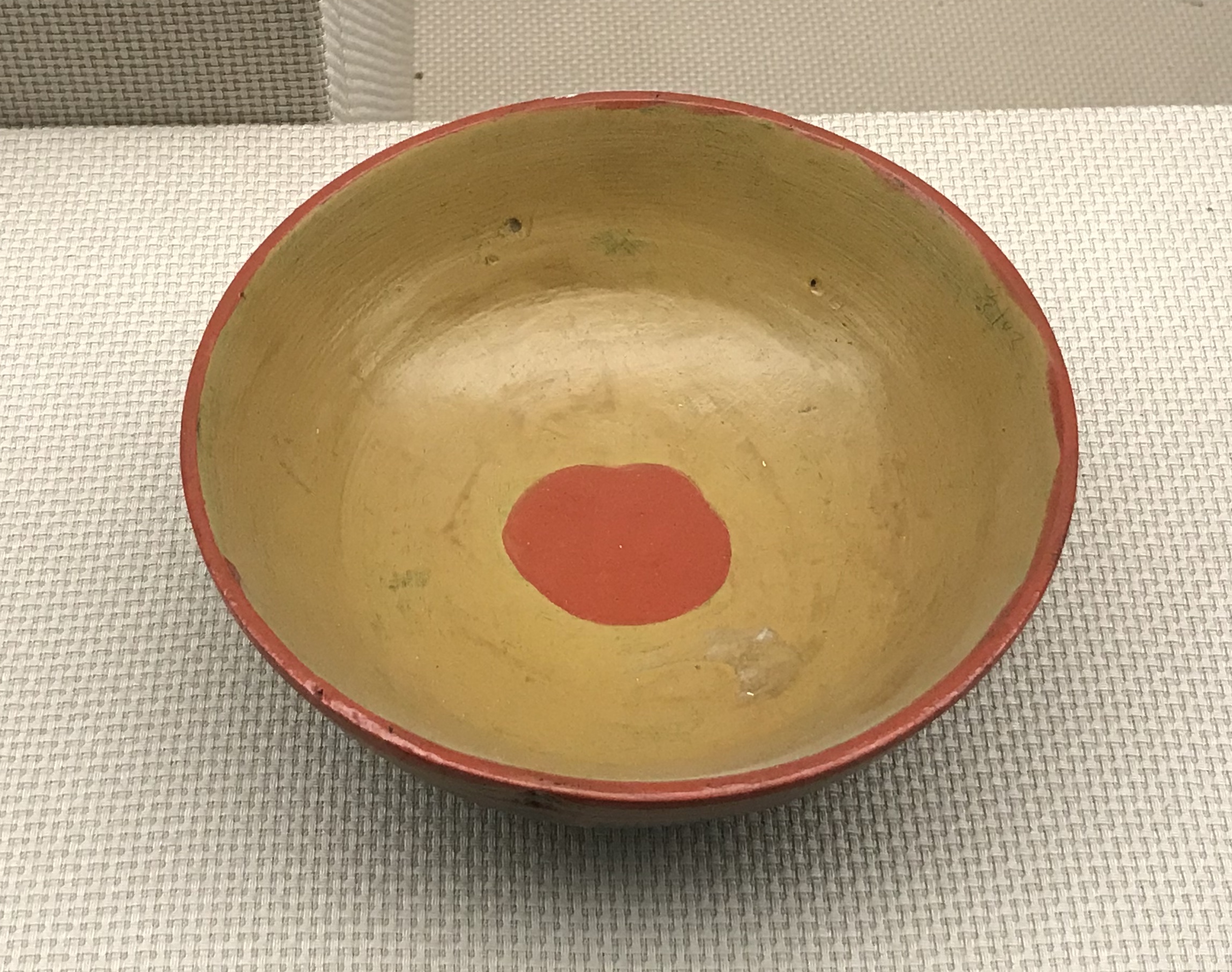 彩絵連弧紋木碗-彜族漆器-四川民族文物館-四川博物館-成都