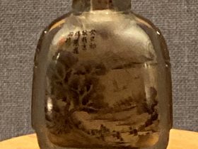 水晶内山水画鼻煙瓶-清時代-工藝美術館館-四川博物館-成都
