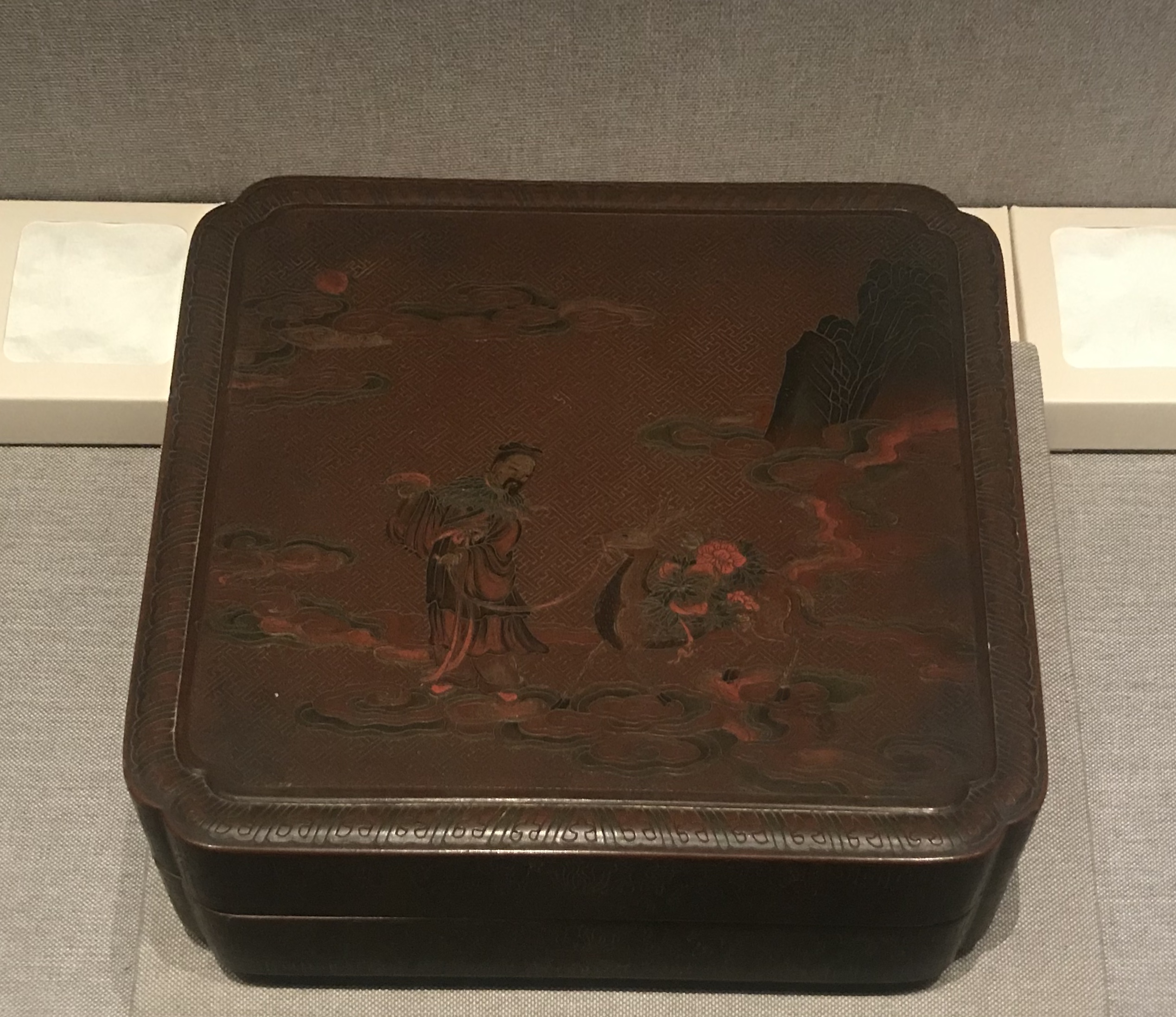 彫漆人物方盒-盧葵生-漆器-清時代-工藝美術館館-四川博物館-成都