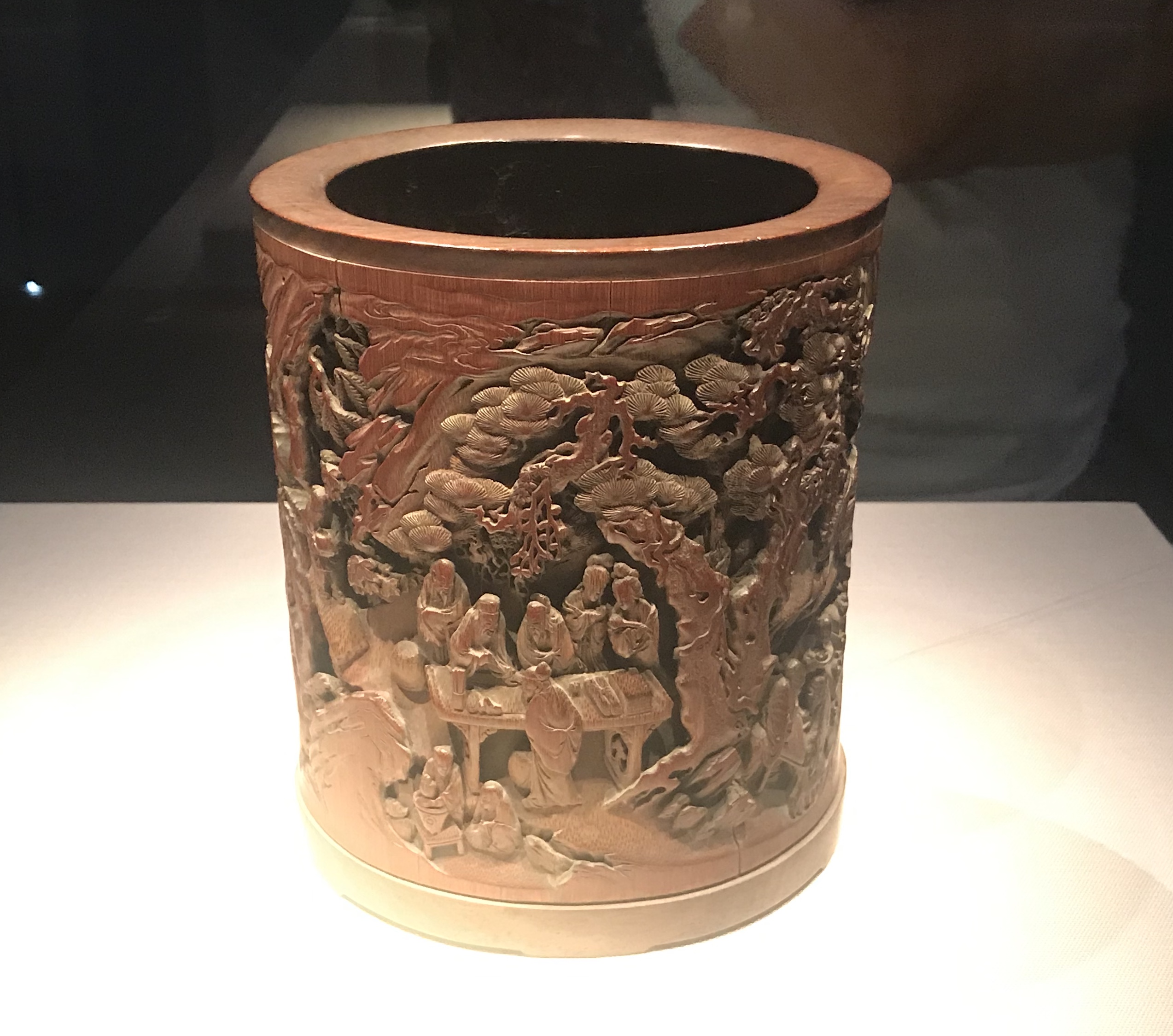 竹彫人物筆筒-清時代-工藝美術館館-四川博物館-成都