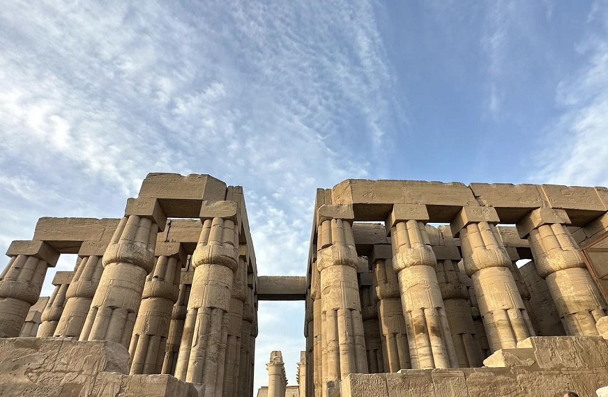 【ルクソール神殿】エジプト⁻撮影：方方