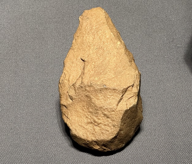 【楔形石器】南インド前期旧石器時代・前60万年頃－常設展－東京国立博物館－東洋館