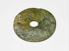 【玉璧　Ritual Object (Bi)】中国‐新石器時代‐良渚文化