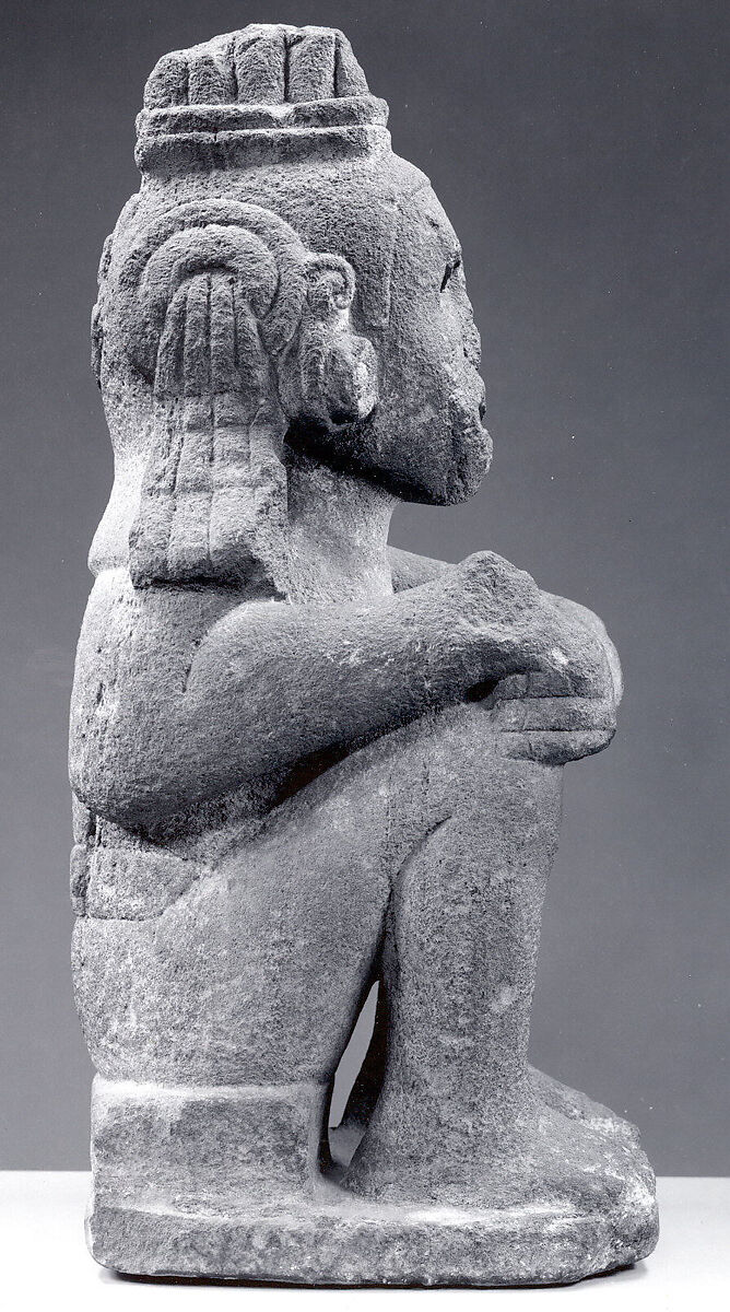 【神座像（マキルコアトル）　Seated Deity (Macuilcoatl)】メキシコ‐アステカ文明