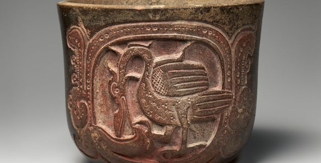 【水鳥と象形文字の入った容器　Vessel with water bird and hieroglyphic text】メキシコ‐マヤ文化