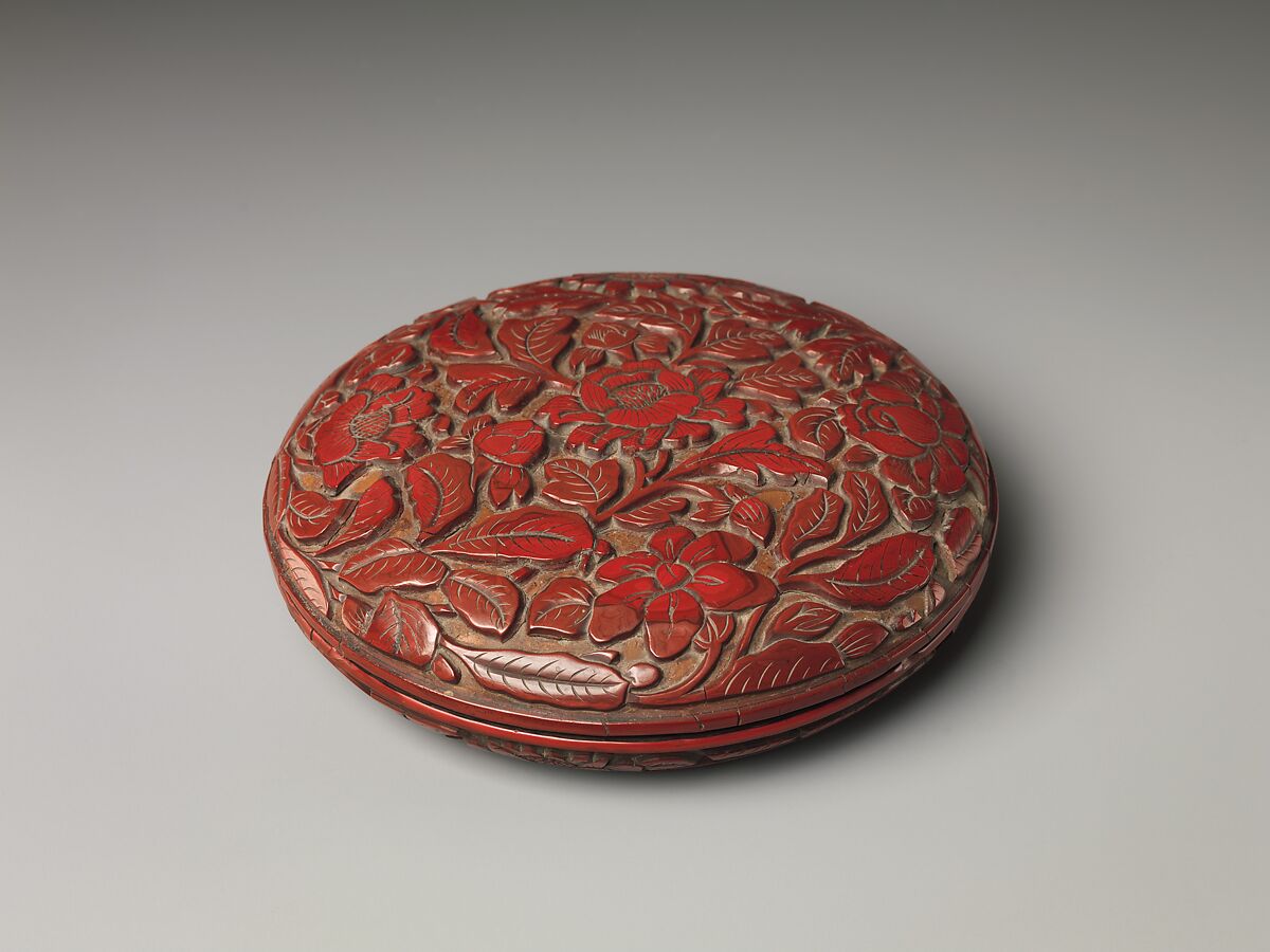 【椿堆朱香合　Incense Box (Kōgō) with Camellias】中国‐南宋時代‐漆器