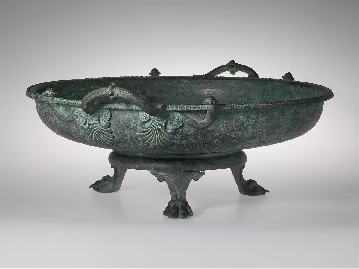 【ブロンズ製台付けの足浴槽　Bronze footbath with its stand】ギリシャ文化‐古典期