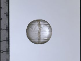 【岩晶レンチョイド　Rock crystal lentoid】古代ギリシャ‐ミノア文化中期