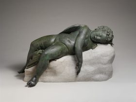 【眠るエロスの青銅像　Bronze statue of Eros sleeping】古代ギリシャ‐ヘレニズム期