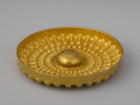 【金製フィアレー（酒を捧げるボウル）　Gold phiale (libation bowl)】ギリシャ‐後期古典期‐ヘレニズム期