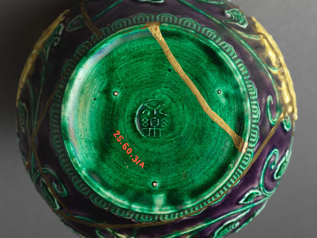 【色絵牡丹梅文耳付茶心壺 壷交趾写　Tea Jar with Peony Arabesque and Plum in Cochin (Kōchi) Style】日本-明治時代‐永楽徳全