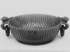 【玉雙耳活環圓洗　Bowl with ring handles】中国-清代