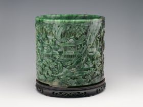 【碧玉蘭亭雅集圖筆筒　 Brush holder with Gathering at the Orchid Pavilion】中国‐清代