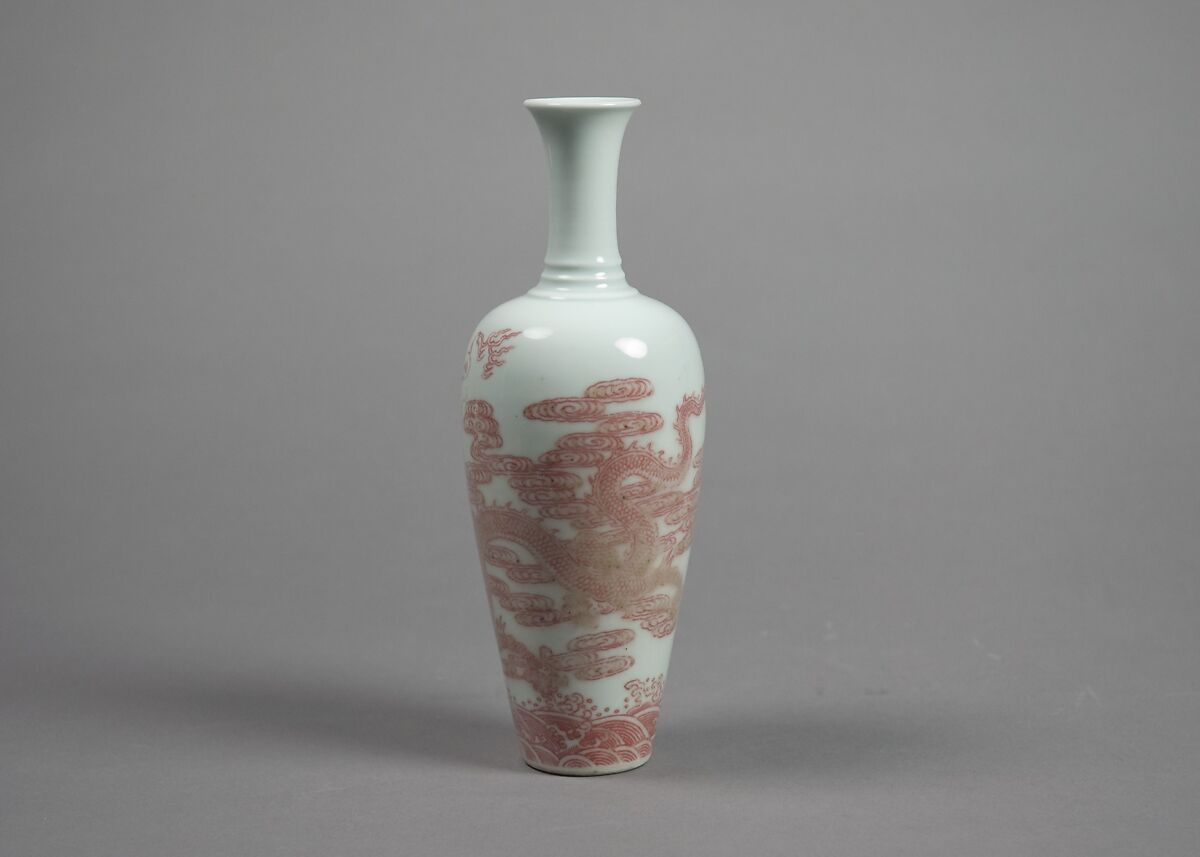 【雲龍図花瓶　Vase with Dragon amid Clouds】中国‐清代‐雍正時代