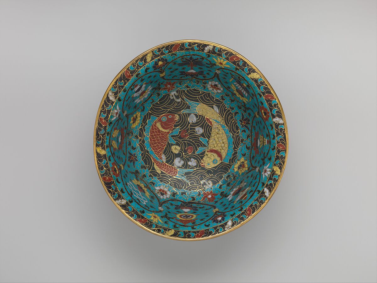 【掐絲琺瑯八寶雙魚紋大碗　Bowl with the Eight Buddhist Treasures】中国-明代‐掐絲琺瑯