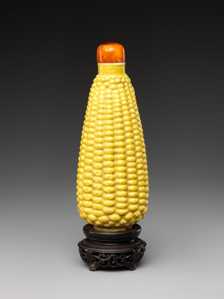 【景徳鎮窯像生瓷玉米形鼻煙壺　Snuff bottle in the shape of an ear of corn】中国‐清代