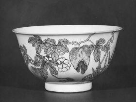 【景徳鎮窯粉彩瓜迭綿延碗　 Bowl with bitter melons and butterflies】中国‐清代乾隆時代