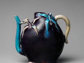 【桃形酒壺　Wine Pot in Shape of a Peach】中国‐清代康熙時代