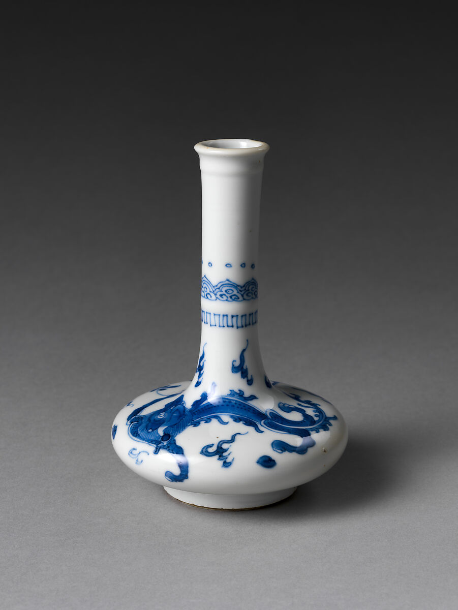 【龍珠瓶　Bottle with Dragon Chasing Pearl】中国‐清朝康熙期