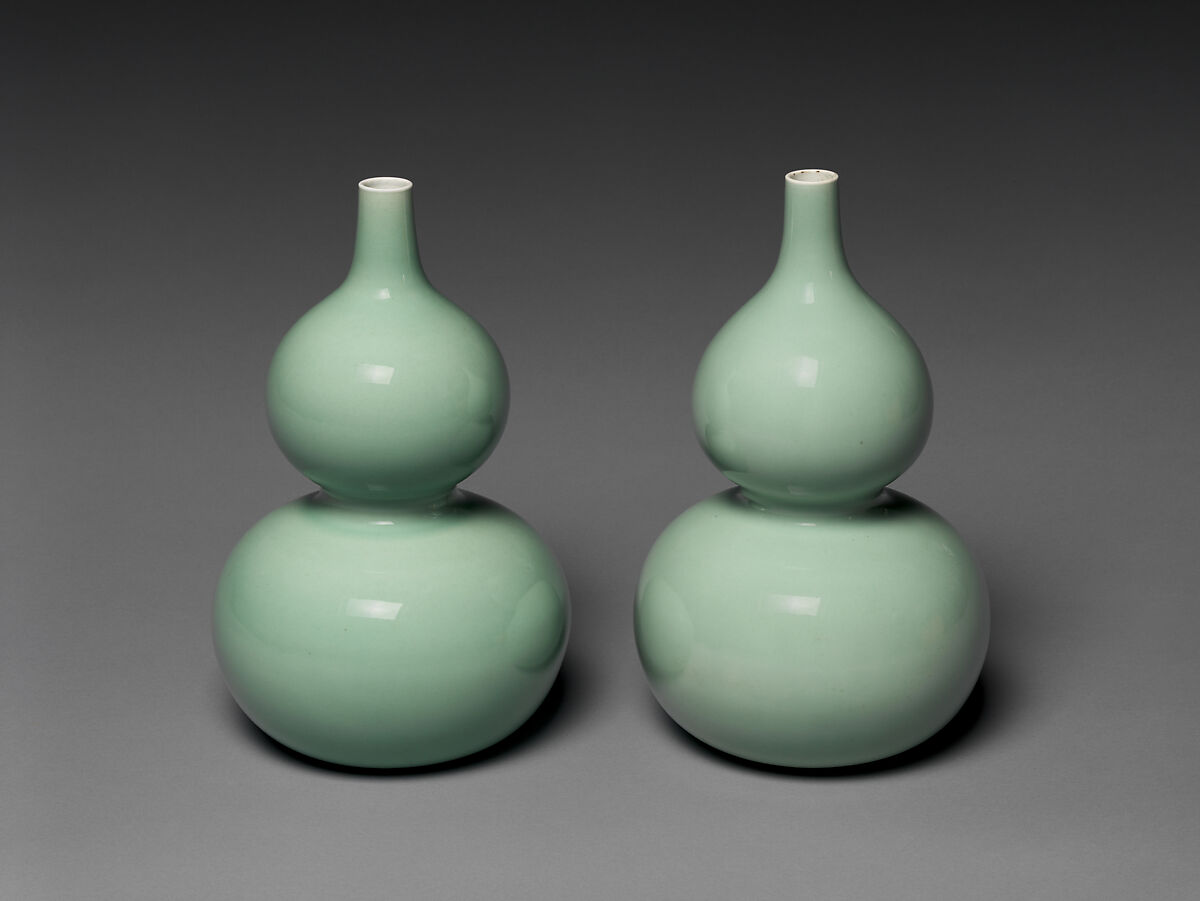 【ひょうたん形瓶　Gourd-Shaped Bottle (one of a pair)】中国‐清代‐乾隆帝