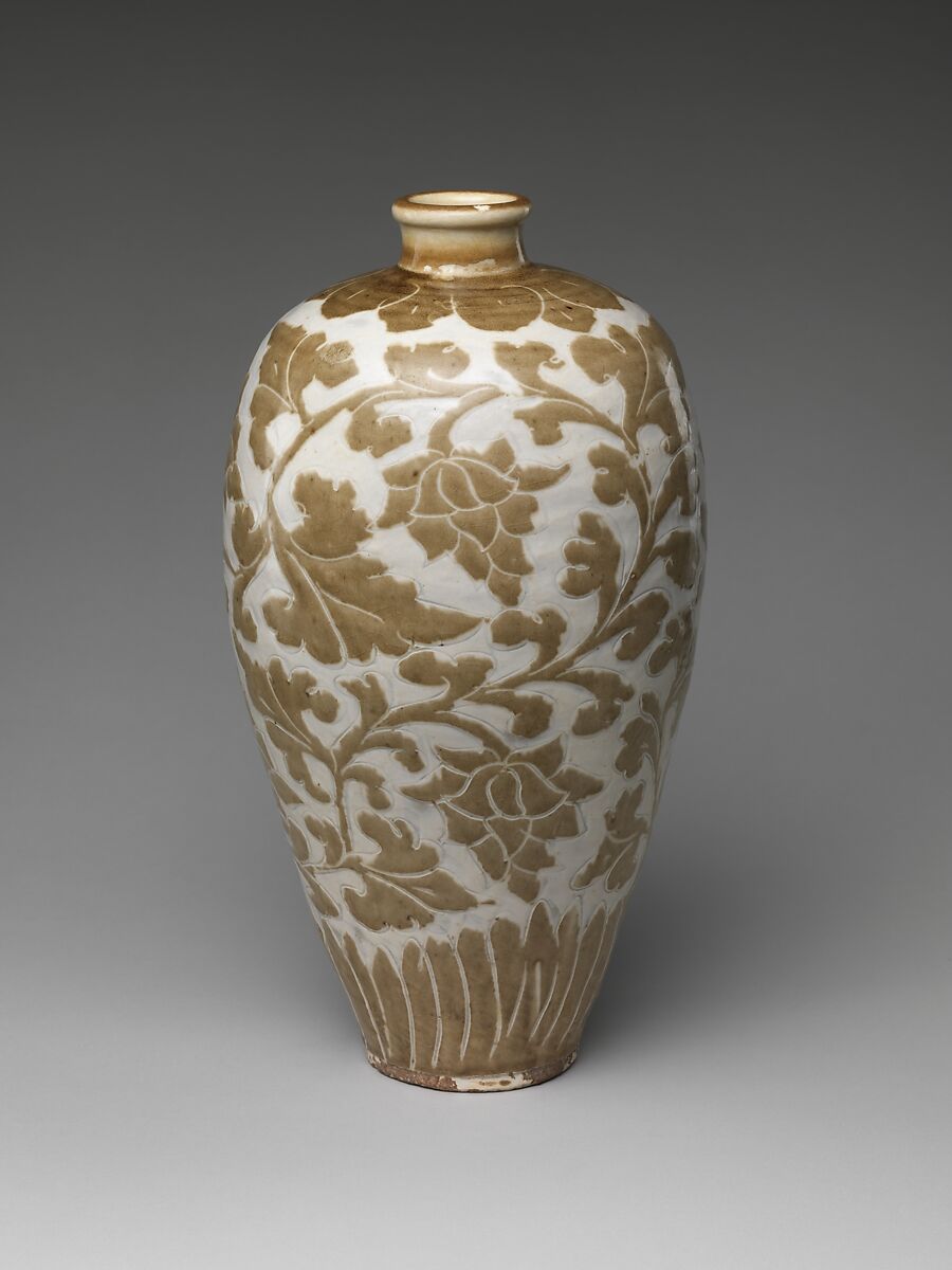 【牡丹文花瓶　Vase with Peony Scroll】中国‐金代