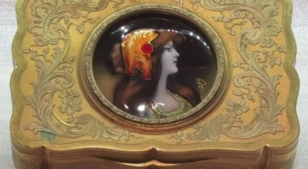 【アール・ヌーヴォー期女性像の小箱】梶コレクションー国立西洋美術館所蔵