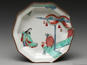 【女官と鳥図皿（Plate with Japanese Court Woman and Birds）】伊万里焼ーメトロポリタン美術館所蔵